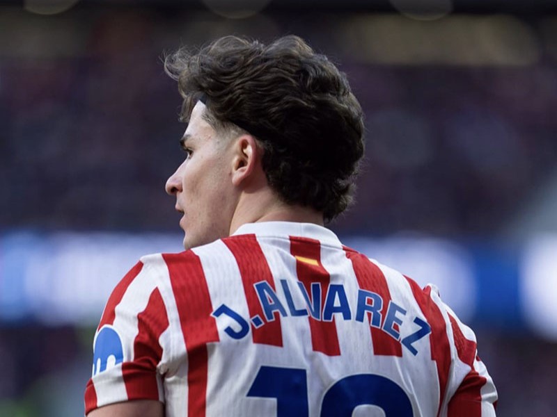 Arsenal eye ambitious move for Atletico’s Alvarez
