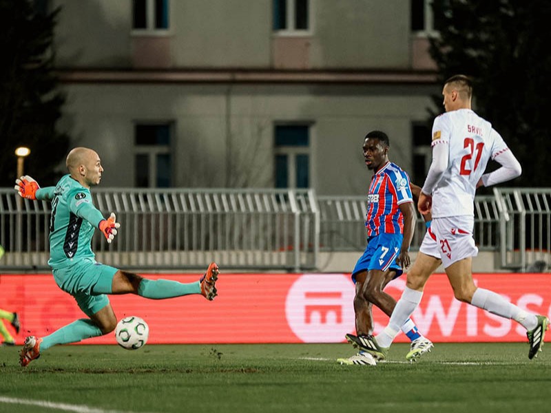 Crystal Palace held by Zrinjski Mostar in play-off first leg
