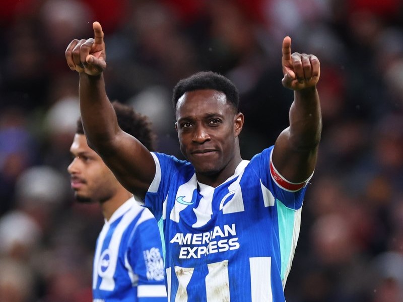 Welbeck activates one-year extension at Brighton