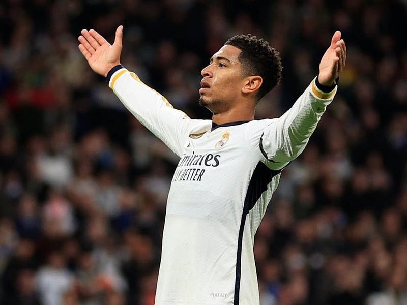 Real Madrid declare three stars off-limits amid transfer interest