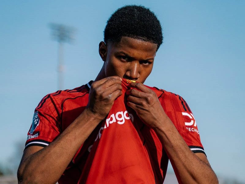Young striker Chido working towards next step at Manchester United