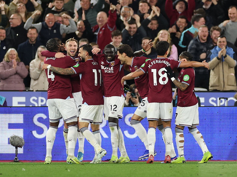 West Ham step forward as Tottenham face growing danger