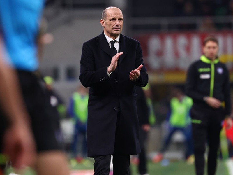 Milan sweep out Allegri and directors after Champions League collapse