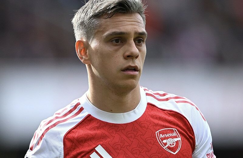 Leandro Trossard on the verge of leaving Arsenal
