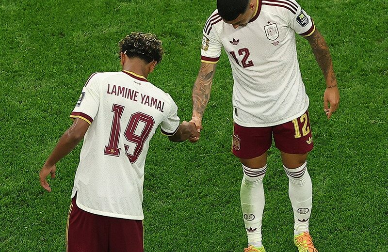 Spain outclass France to secure place in World Cup final
