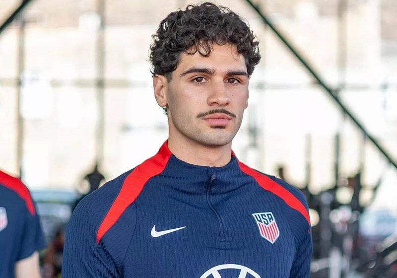 JohnnyCardoso.jpg